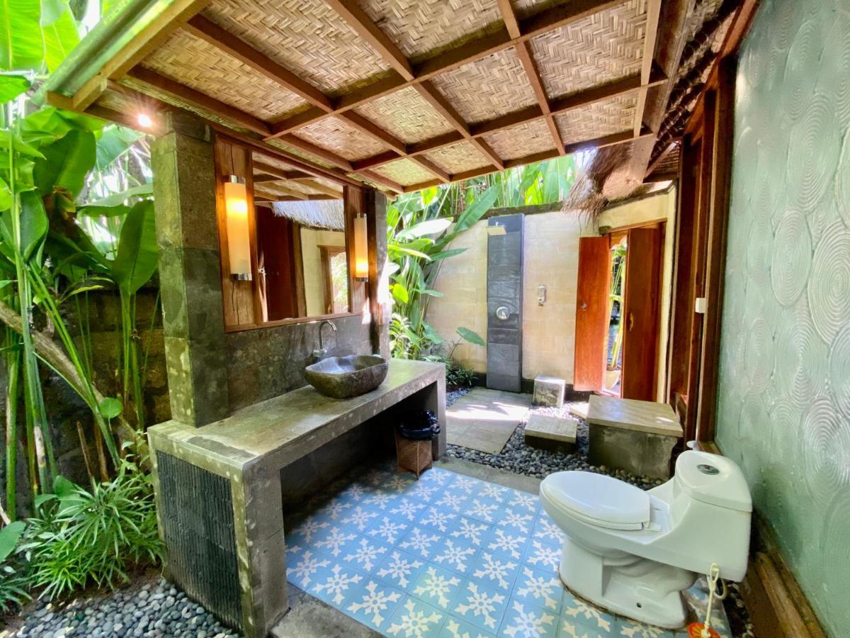 Bungalow Patio